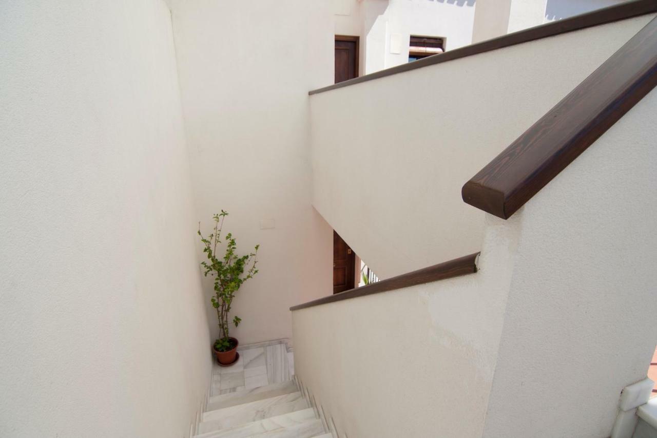 Apartamentos La Ribera Cordoue Extérieur photo